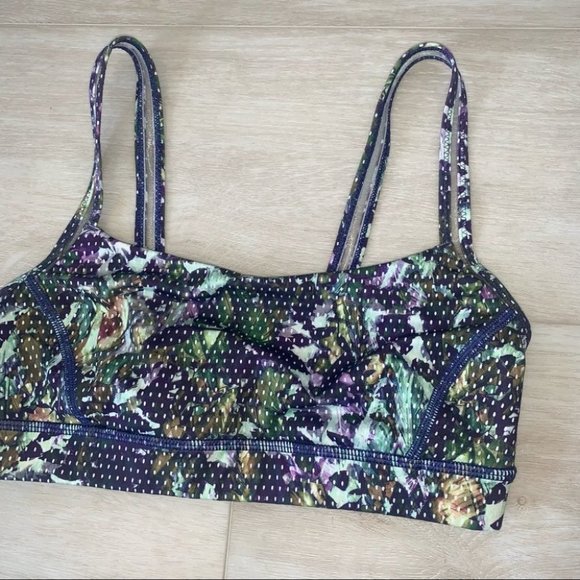 Lululemon Sports Bra Women’s Size 4 US Purple Green Floral Dotted “Straight Up” - Picture 9 of 12